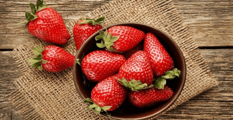 Is Eating Strawberry Beneficial or Harmful During Pregnancy? Can You Eat Strawberry Jam While Pregnant?