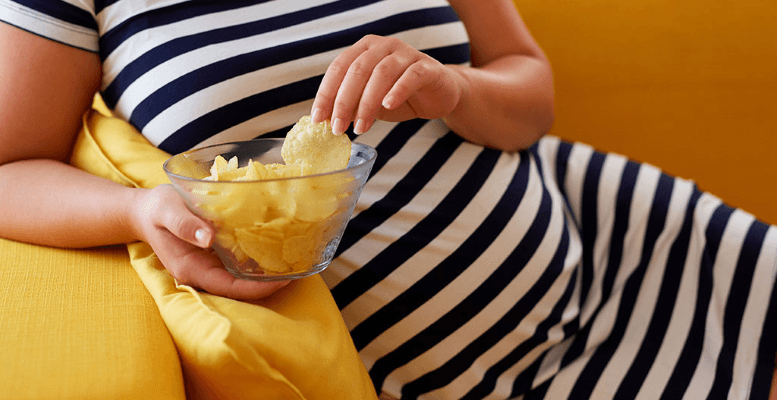 Can You Eat Chips During Pregnancy? Is Eating Potato Chips Harmful While Pregnant?